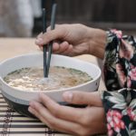 Sztuczka kulinarna: Jak dodać śmietanę do zupy aby nie zważyła się na wadze smaku?