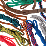 Jak wybrać sznurówki barwione aby uzyskać modny look?